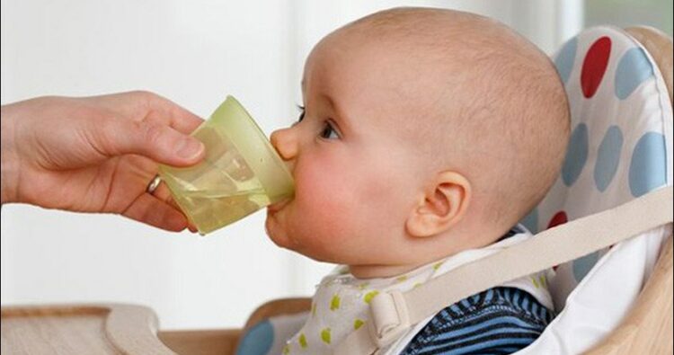 be-bi-dau-bung-roi-loan-tieu-hoa-2