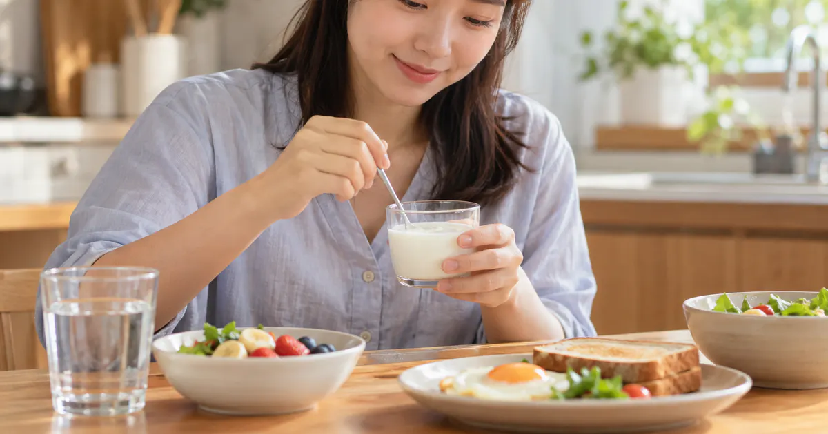 Cha mẹ sắp xếp thời điểm dùng men vi sinh gần bữa ăn tại nhà